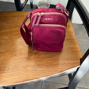 Tumi voyageur Ruma beetroot Rose Gold